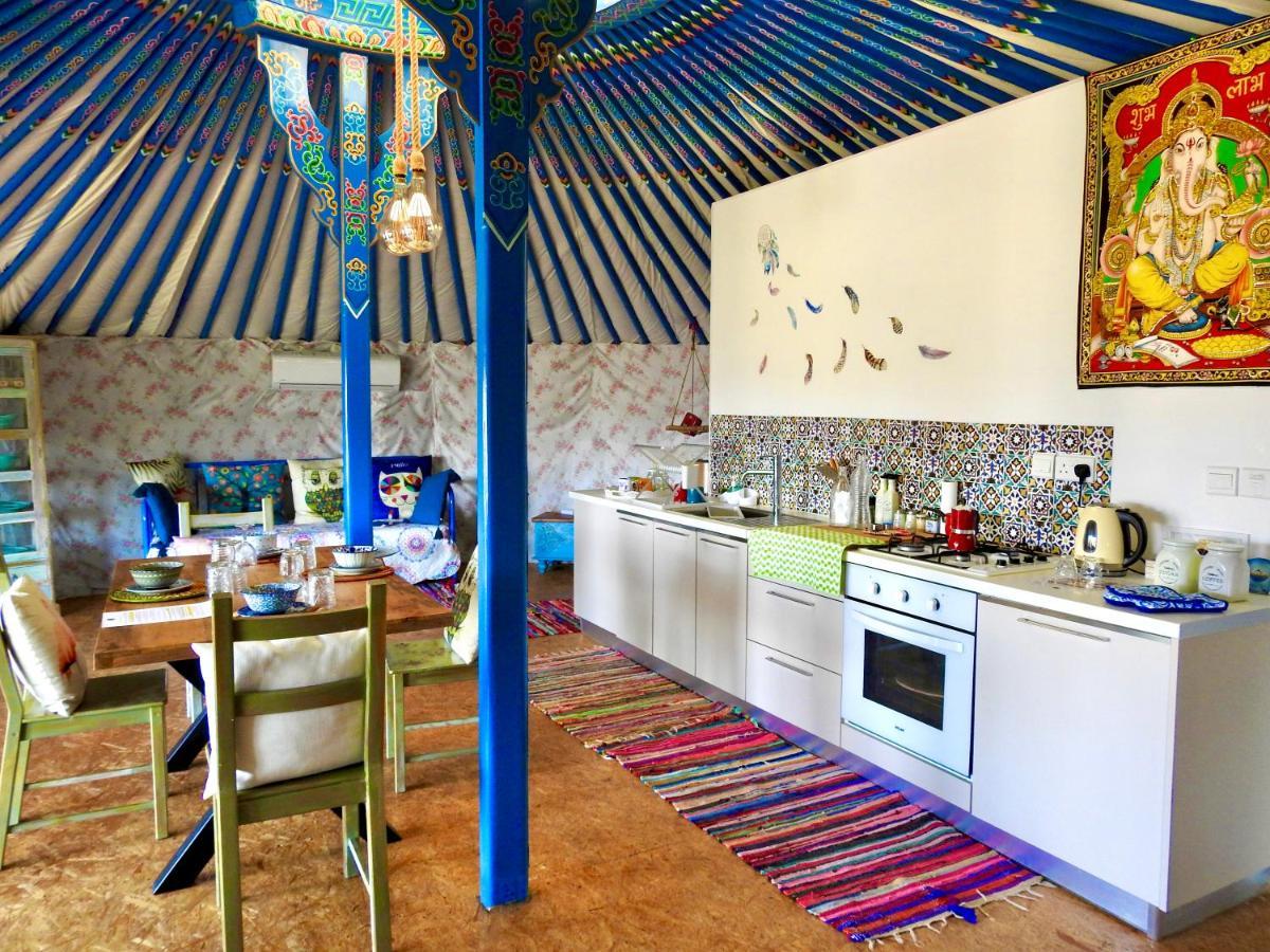 Exclusive Nirvana Yurts Glamping Kato Drys Buitenkant foto